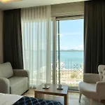 Hotel Cunda Kivrak 2*