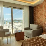 Cunda Kivrak Hotel 2*