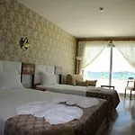 Cunda Kivrak Hotel