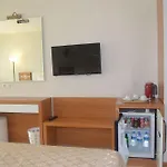 Hotel Cunda Kivrak 2*